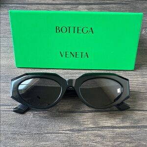 Bottega Veneta Cat Eye Sunglasses